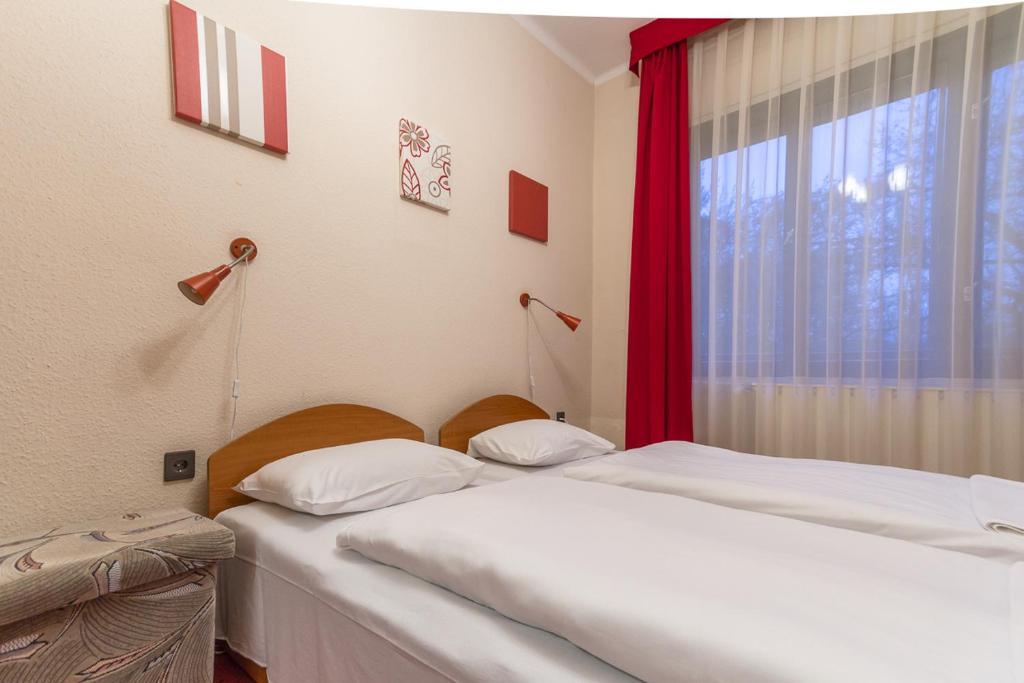Bed and Breakfast Vadregeny Panzio Эстергом Номер фото